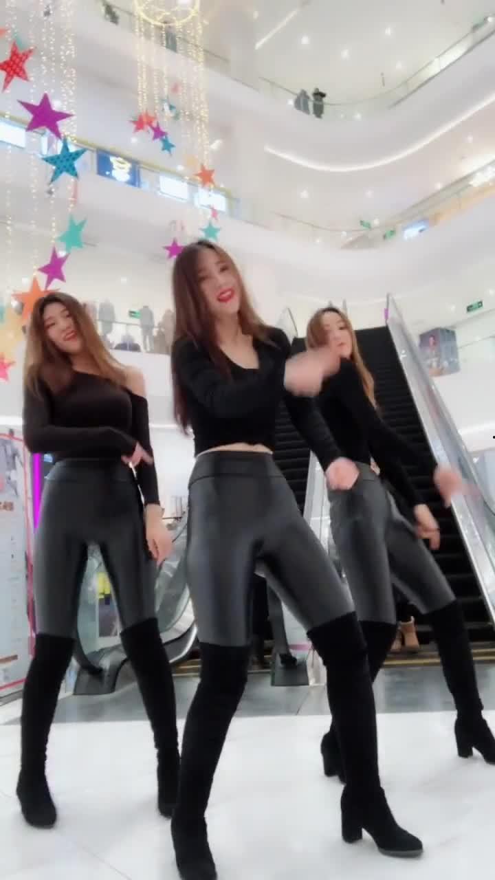 皮裤舞视频,动感节奏下的时尚演绎