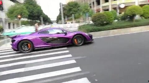 超跑炸街视频,揭秘超跑炸街背后的激情与狂热