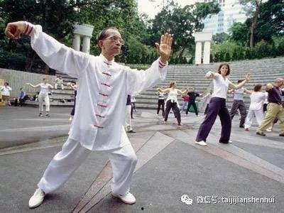 学太极拳视频,轻松入门，掌握养生之道