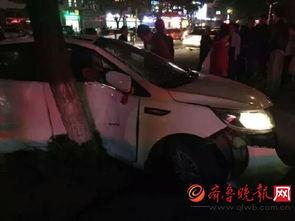 公交车撞车视频,行车记录仪记录下惊险一幕
