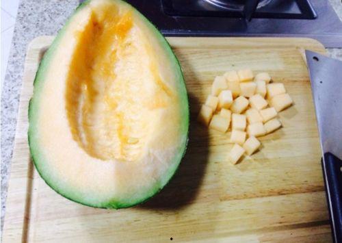 黑米和哈密瓜一起吃吗,营养互补的美食探索