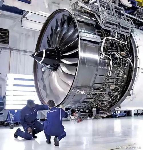 飞机发动机视频,动力之源的震撼瞬间