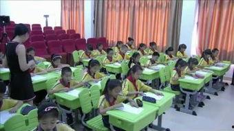 金孔雀轻轻跳舞蹈视频,演绎绝美舞蹈瞬间