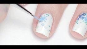 做指甲视频教程,跟随指甲视频教程轻松掌握美甲技巧