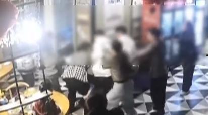 男生打架视频,一场男生打架视频引发的深思