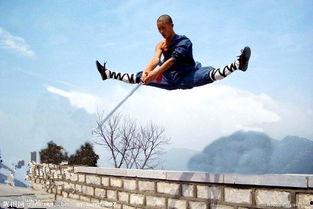 练武术的视频,视频揭秘传统武术魅力与技巧